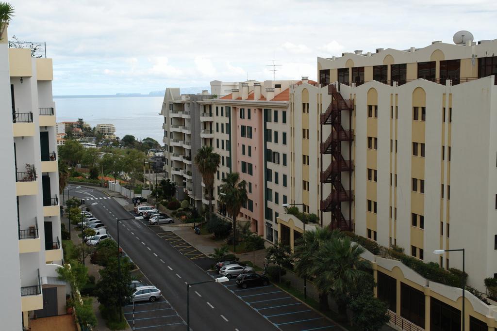 Hotel Musa D'Ajuda Funchal  Buitenkant foto